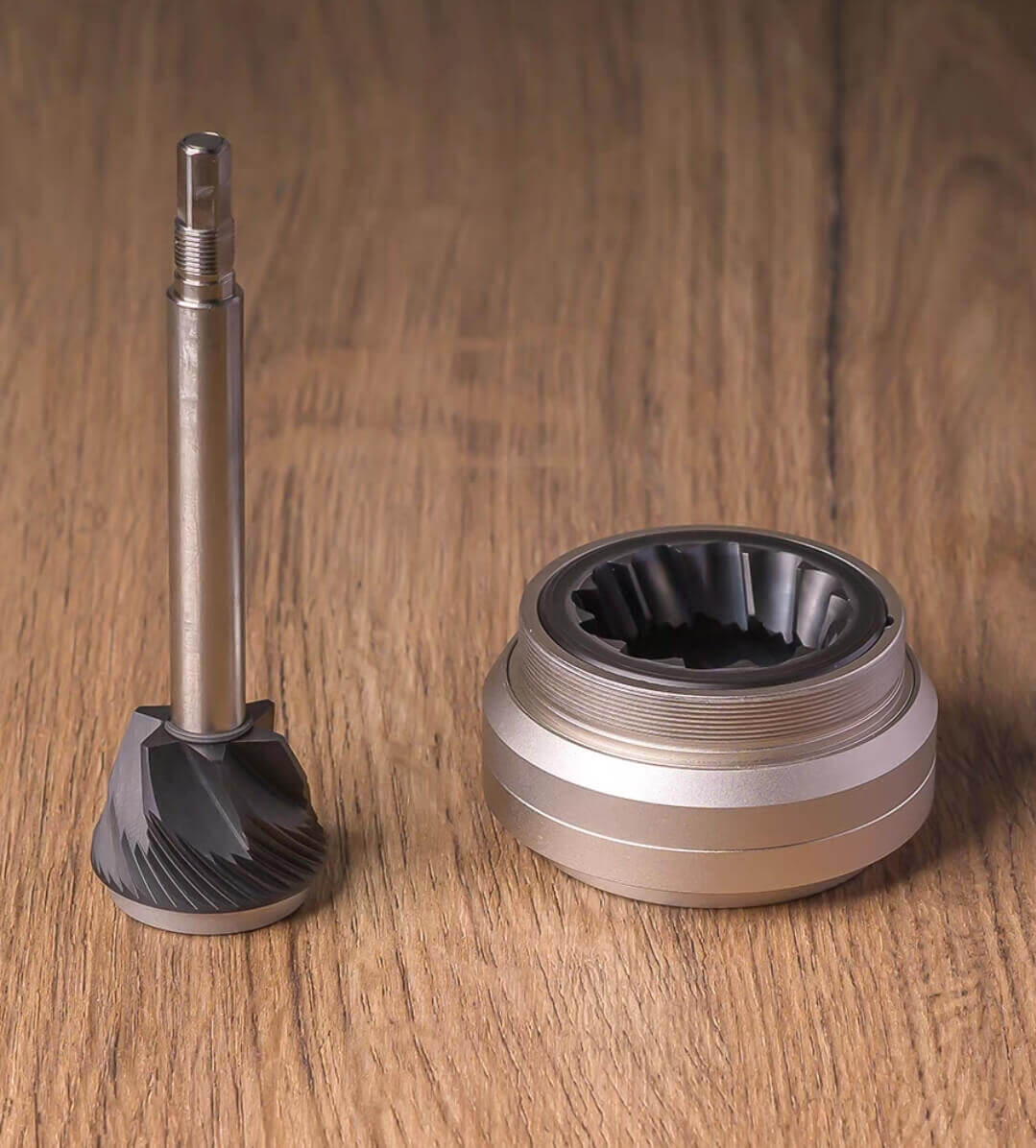 1Zpresso JEPLUS 手搖磨豆機 Je Plus 不鏽鋼意式大刀盤 Coffee Grinder Manual JE-Plus - Quality Life Coffee