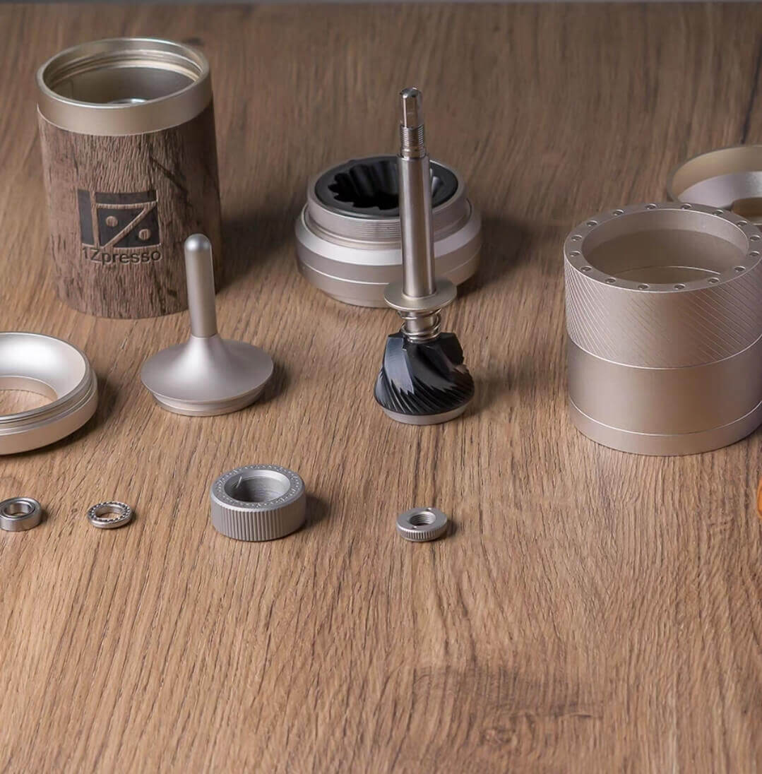 1Zpresso JEPLUS 手搖磨豆機 Je Plus 不鏽鋼意式大刀盤 Coffee Grinder Manual JE-Plus - Quality Life Coffee